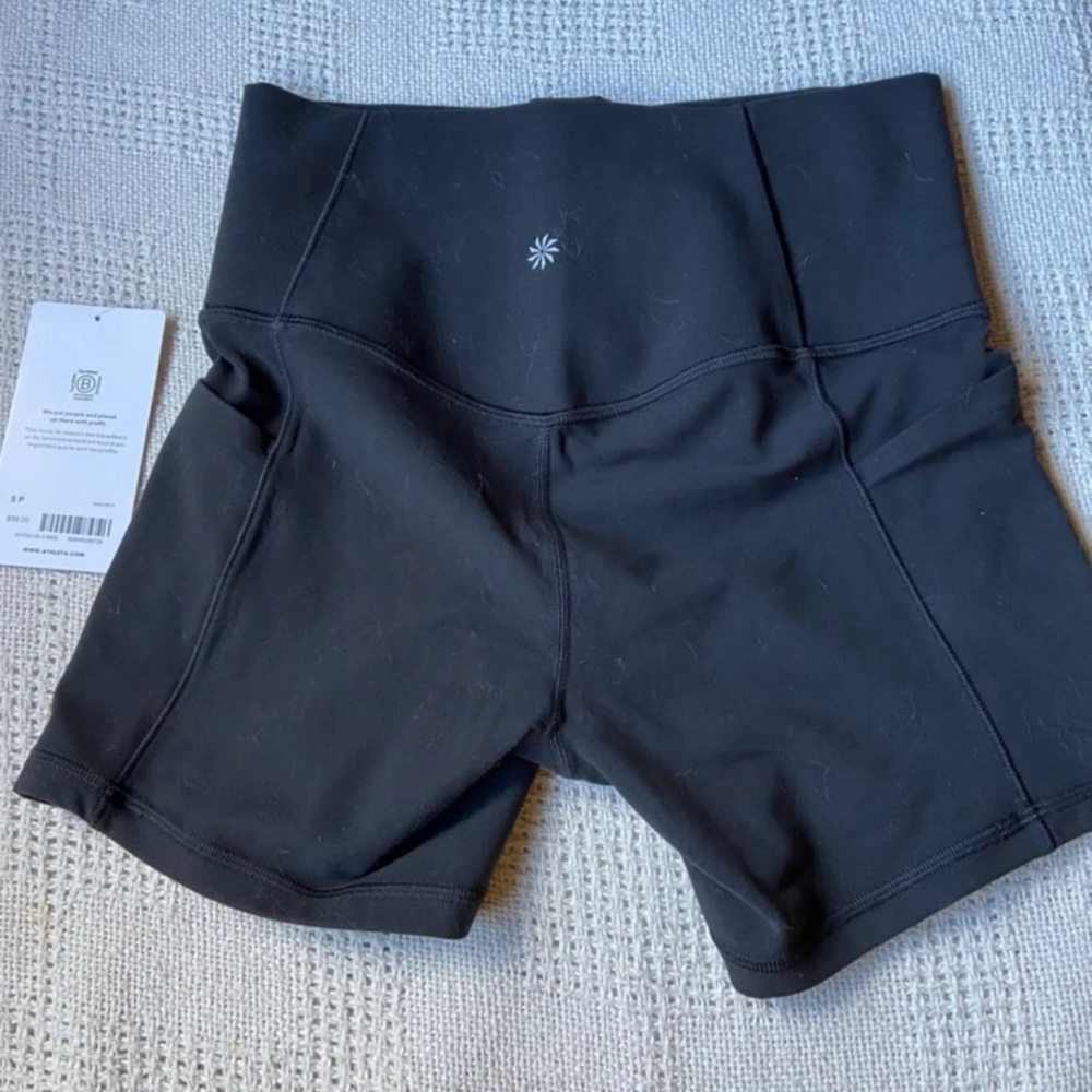 Athleta Salutation Stash Pocket II Biker Shorts